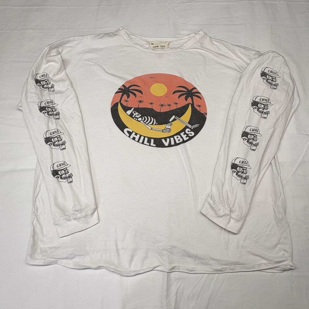 French Pastry Womens L White Chill Vibes Skeleton Long Sleeve Graphic T-Shirt